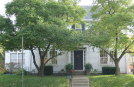 1021 Highland Avenue (Colonial Revival)