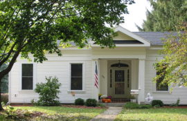 708 Shawnee Avenue (Colonial Revival Cottage)